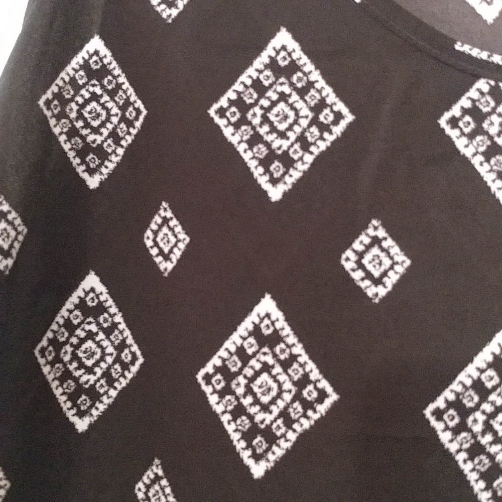 Tank top - Picture 3 of 3